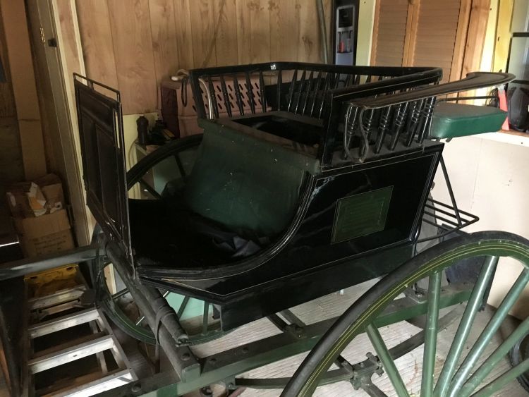 Twowheel spindle gig/horse cart Carriage Driving Carriages for sale